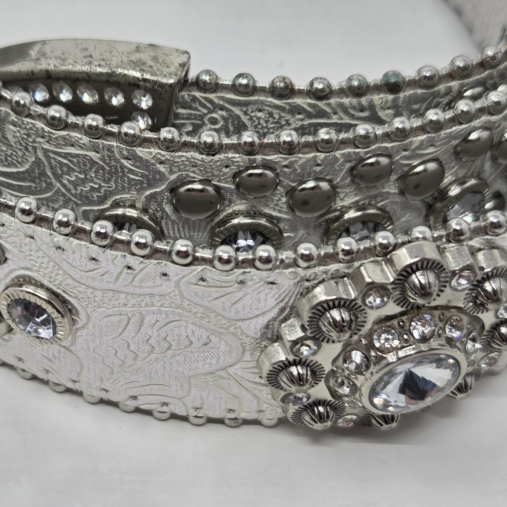 Blazin Roxx Western Silver Metallic Tooled Bling Belt Large Rhinestones Cowgirl - Picture 5 of 5